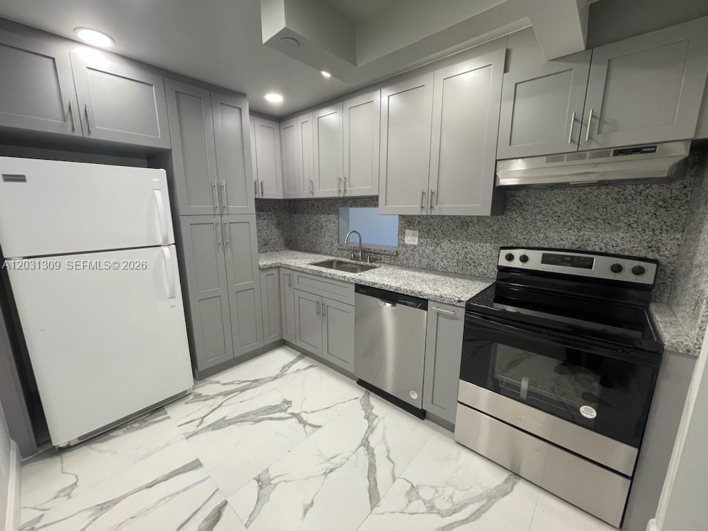 8650 SW 133rd Ave Road 217 Property Photo 1