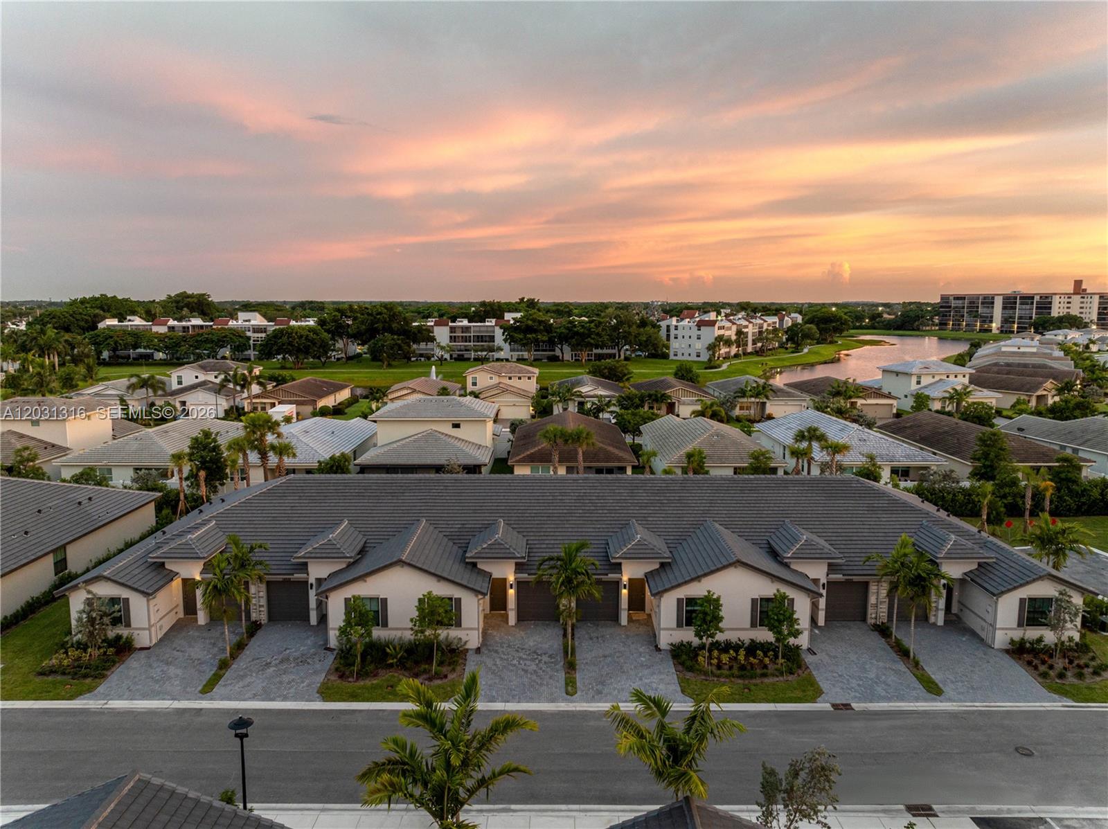 7305 Ivory Spring The Luminosa Property Photo 3