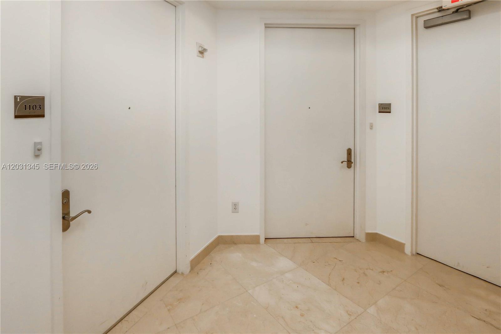 15811 Collins Avenue 1105 Property Photo 2