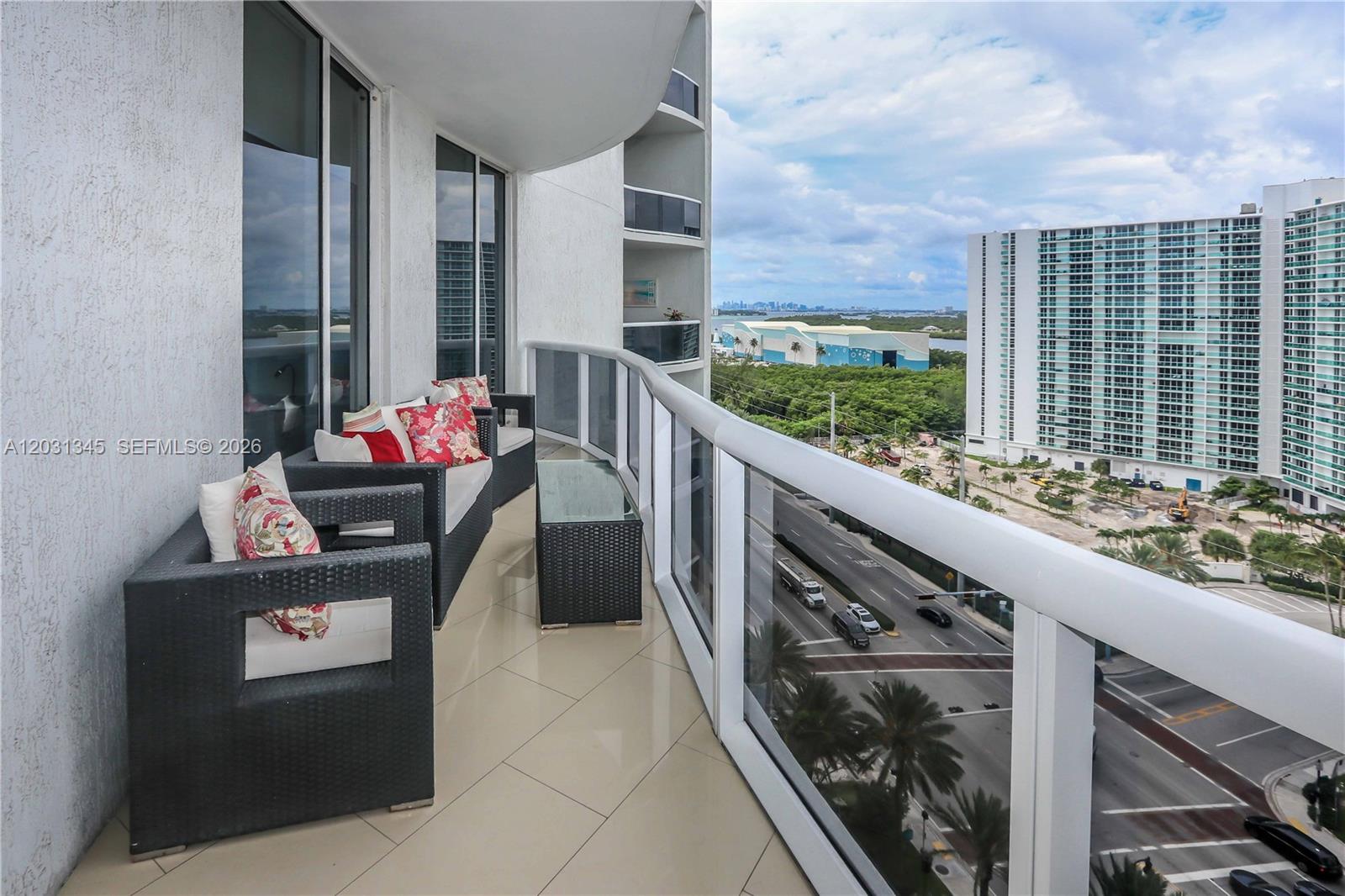 15811 Collins Avenue 1105 Property Photo 12