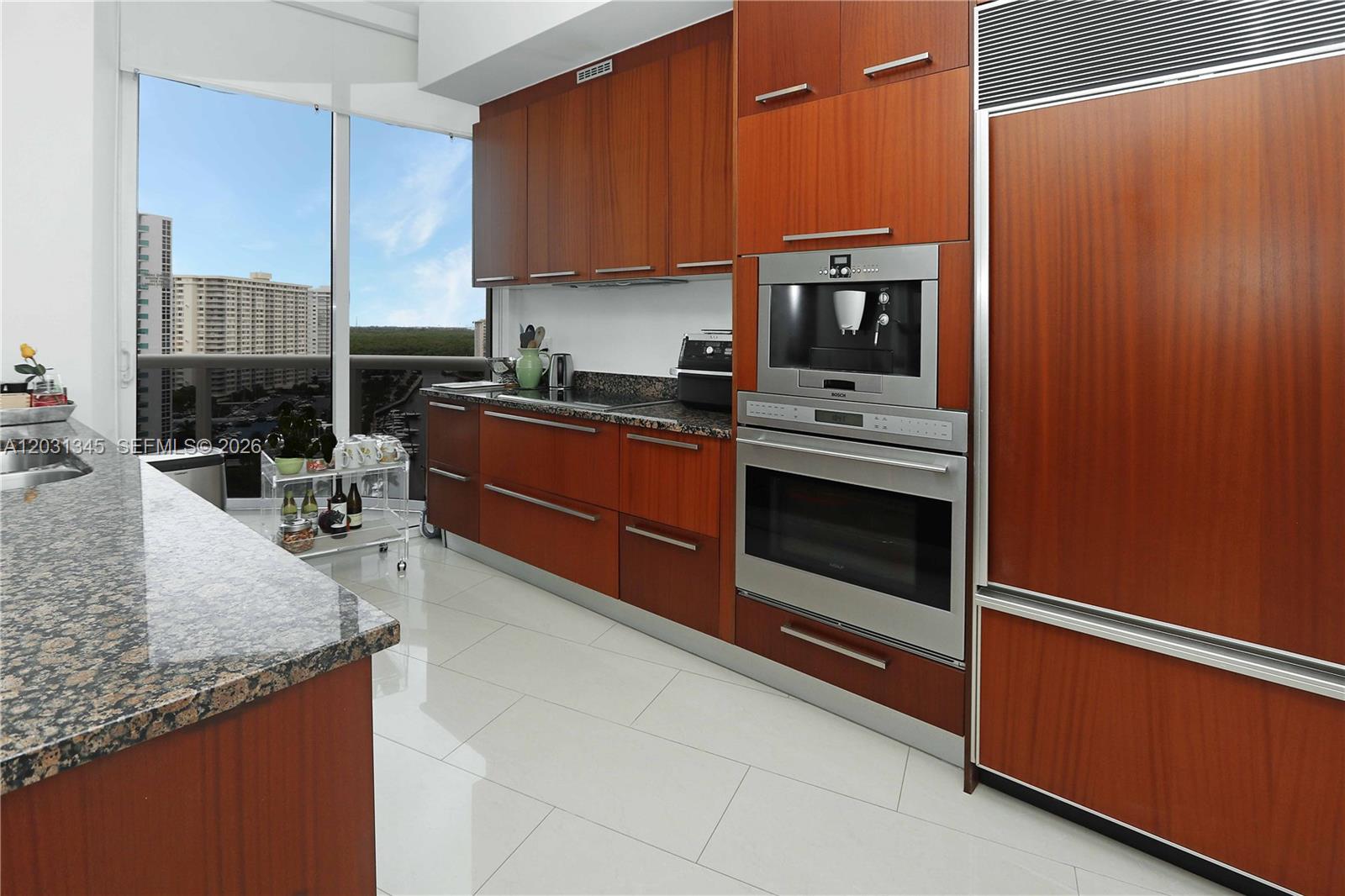 15811 Collins Avenue 1105 Property Photo 18