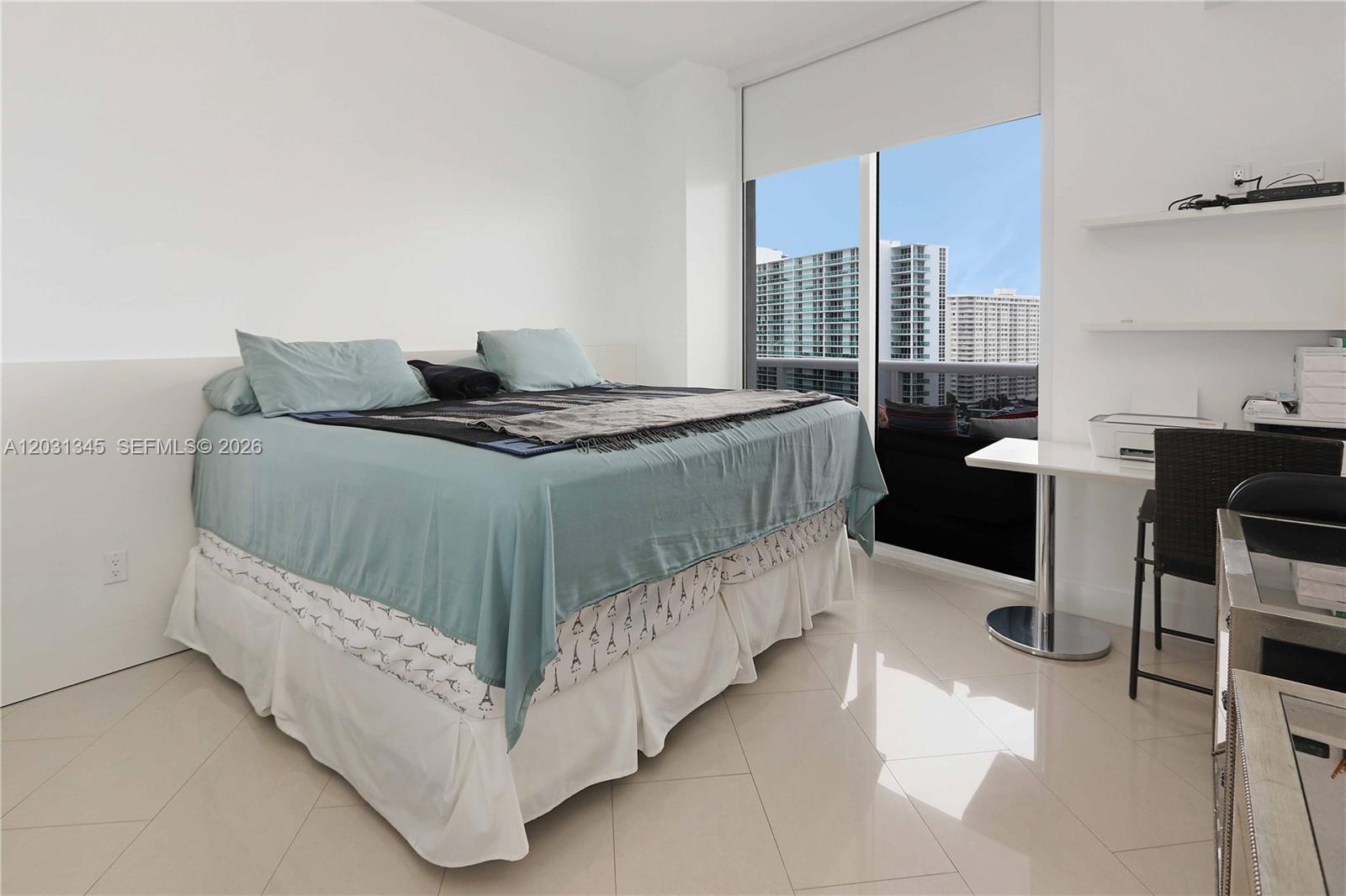 15811 Collins Avenue 1105 Property Photo 26
