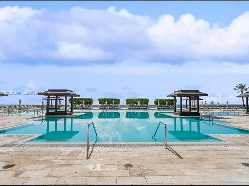 1800 S Ocean Drive 3101 Property Photo 4