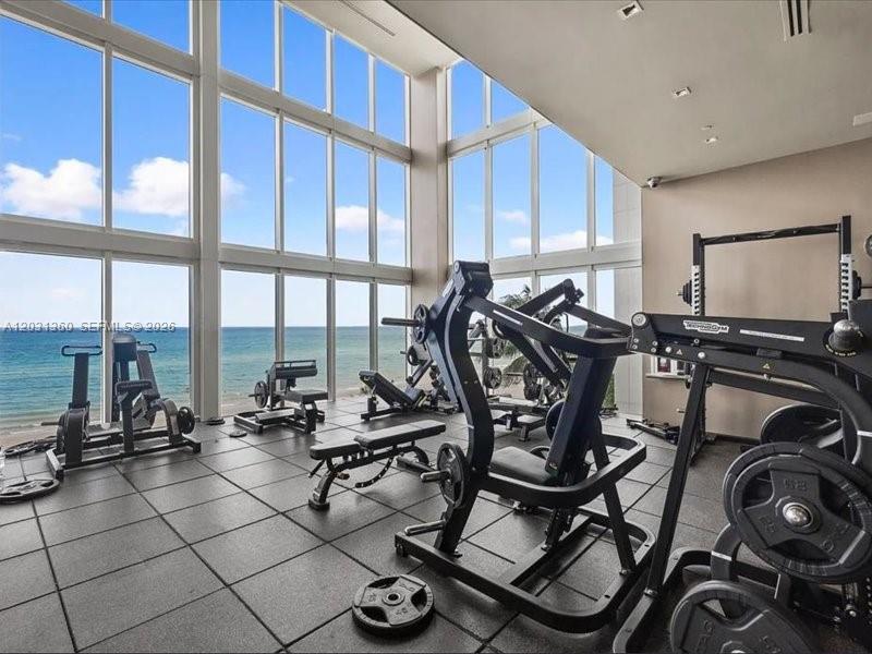 1800 S Ocean Drive 3101 Property Photo 9
