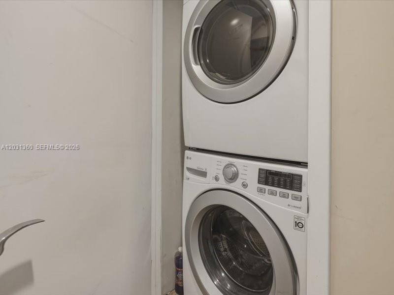 1800 S Ocean Drive 3101 Property Photo 16
