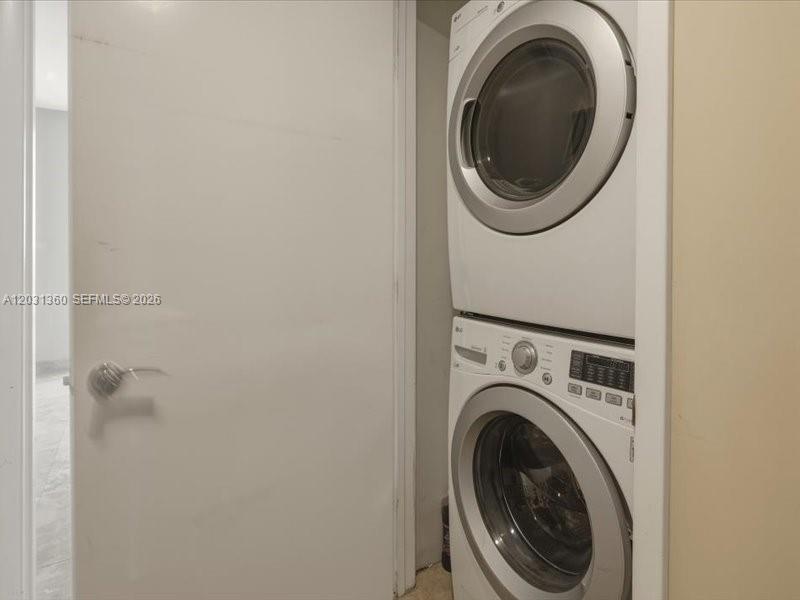 1800 S Ocean Drive 3101 Property Photo 17