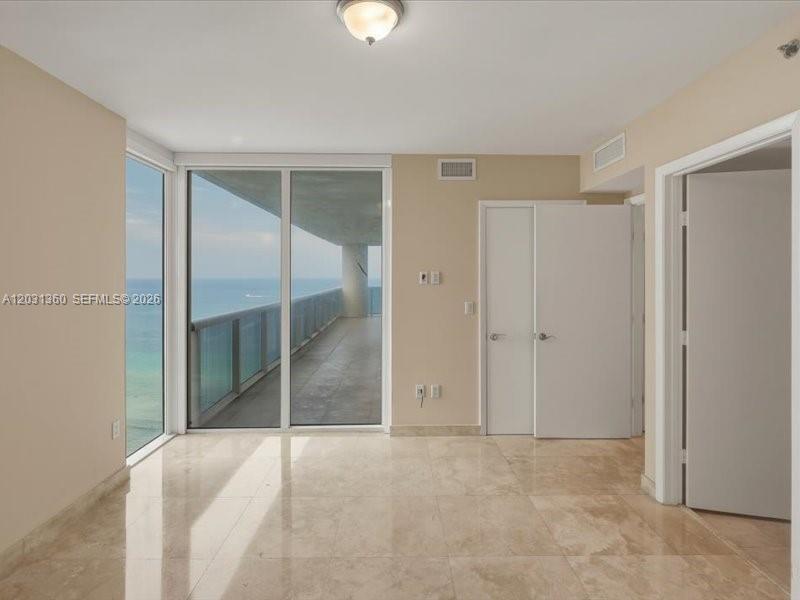 1800 S Ocean Drive 3101 Property Photo 20