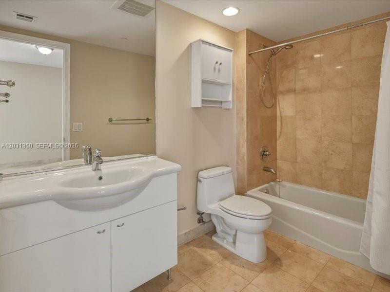 1800 S Ocean Drive 3101 Property Photo 21
