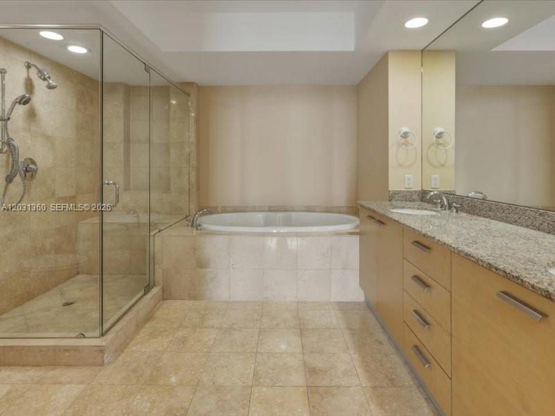 1800 S Ocean Drive 3101 Property Photo 25