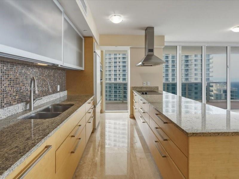 1800 S Ocean Drive 3101 Property Photo 43