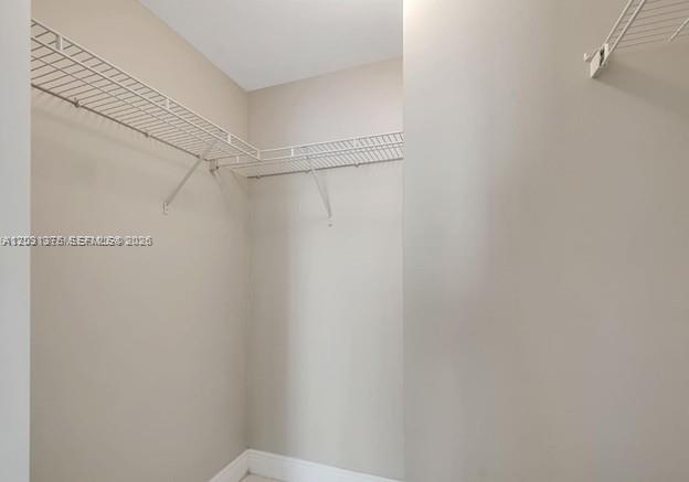 1871 S River Drive 1606 Property Photo 19