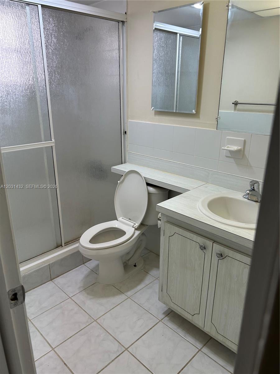 218 Ne 12th Avenue 203 Property Photo 9