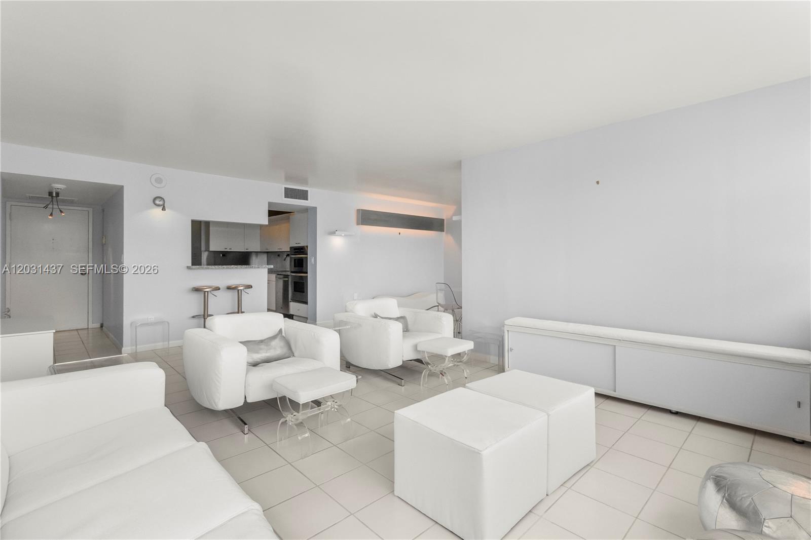 1420 Brickell Bay Drive 1405c Property Photo 9