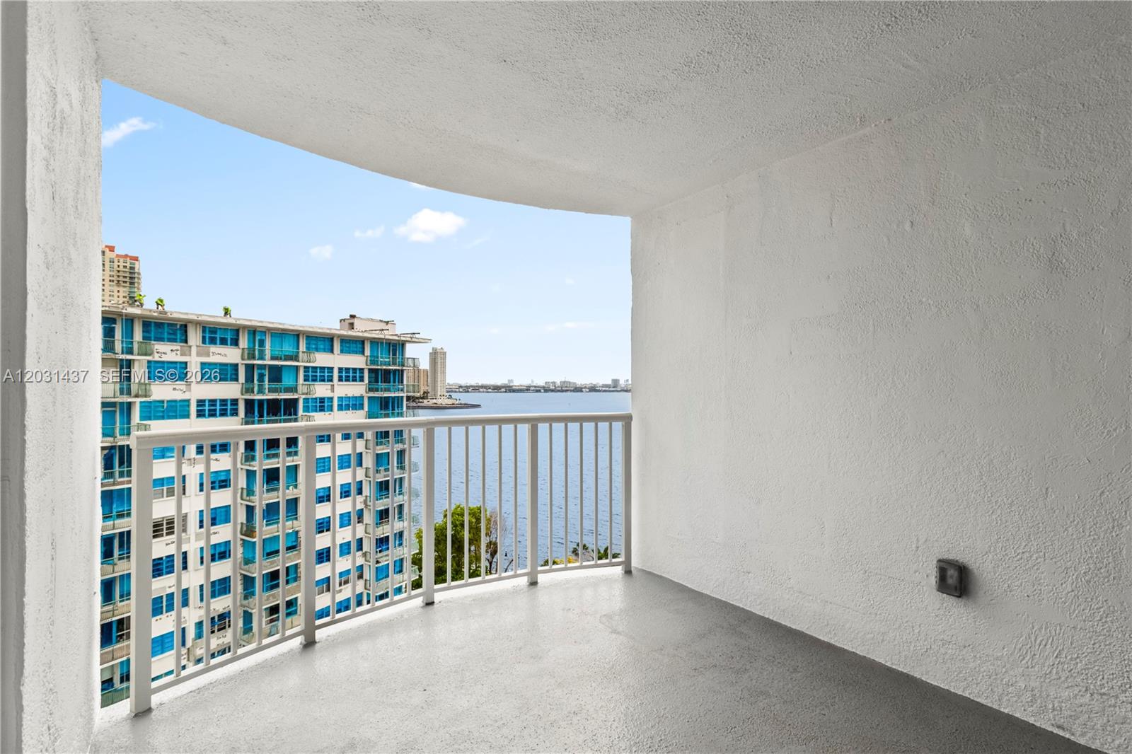 1420 Brickell Bay Drive 1405c Property Photo 23