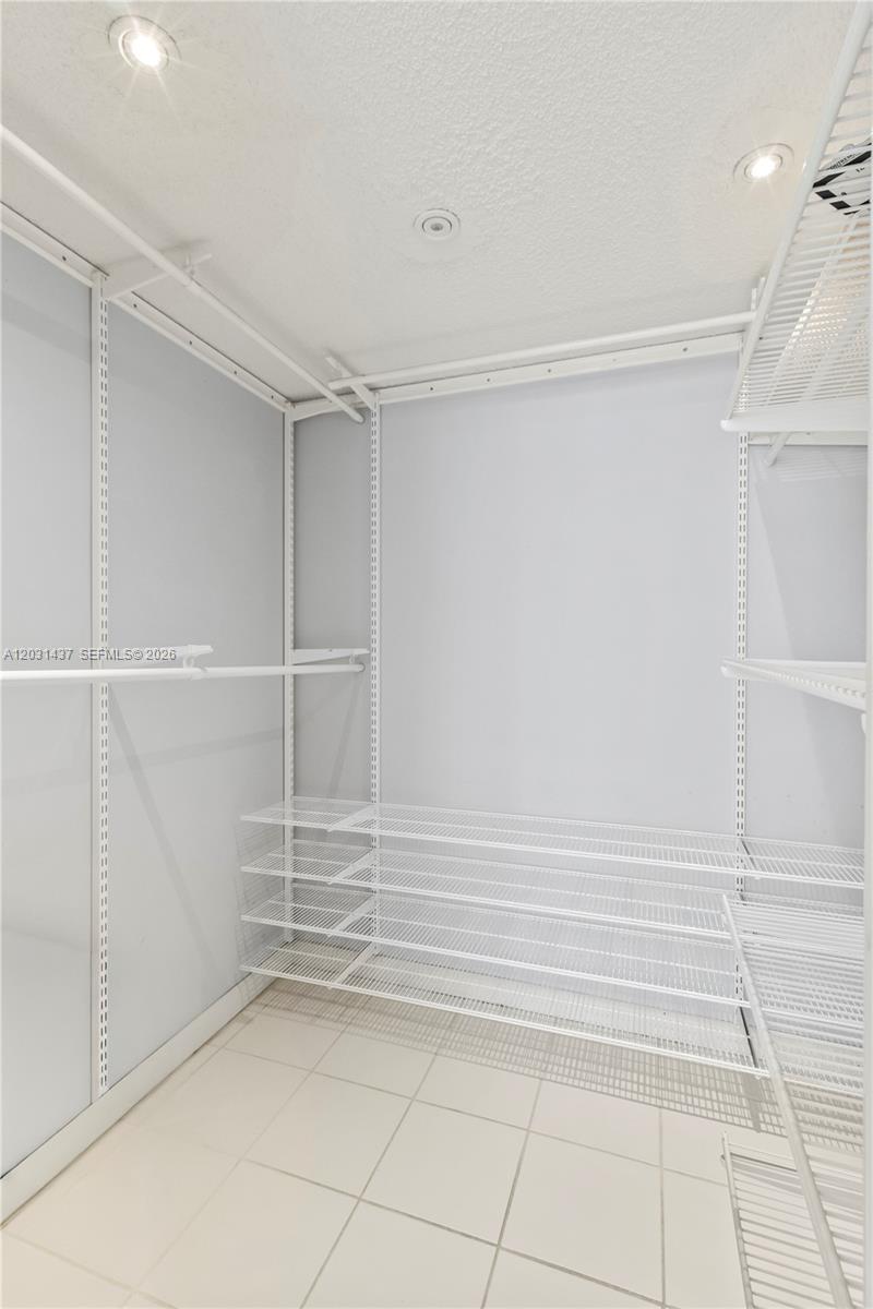 1420 Brickell Bay Drive 1405c Property Photo 24