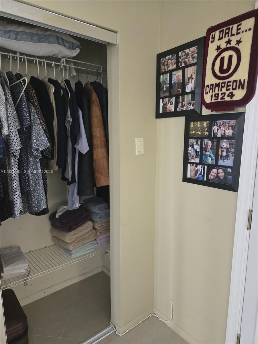 A12031445 Property Photo 19