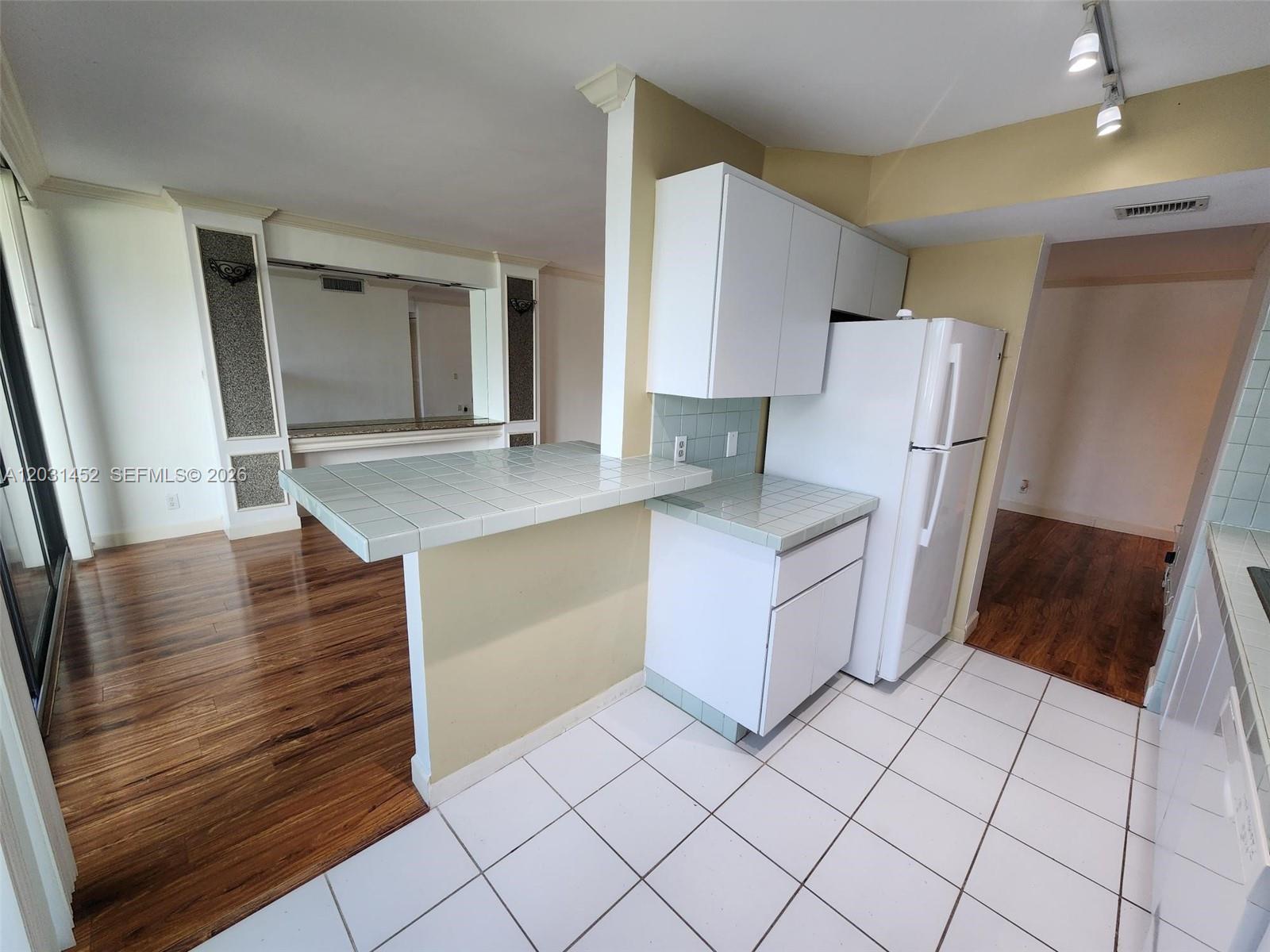 1301 River Reach Drive 106 Property Photo 12