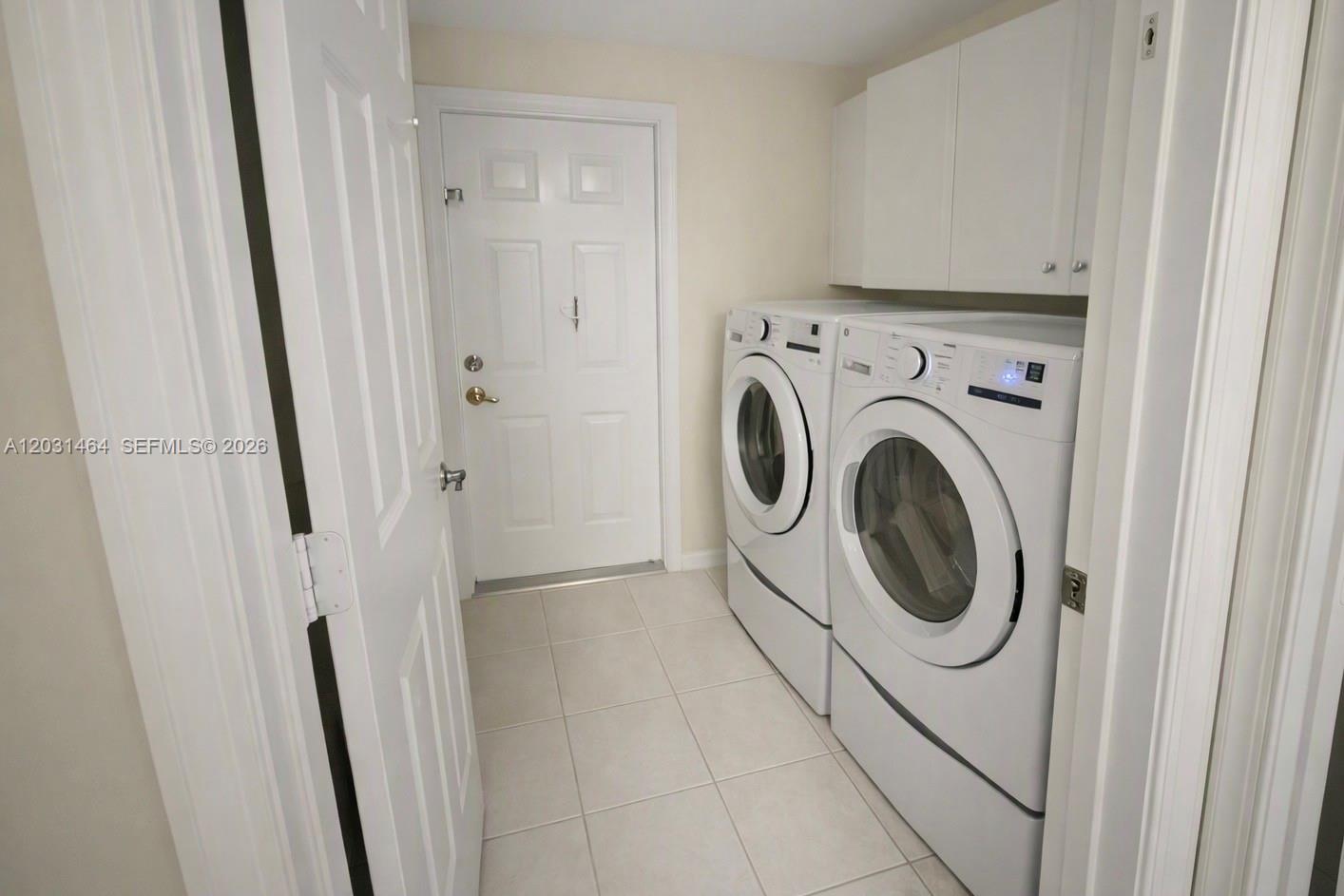 748 Tulip Circle Property Photo 19
