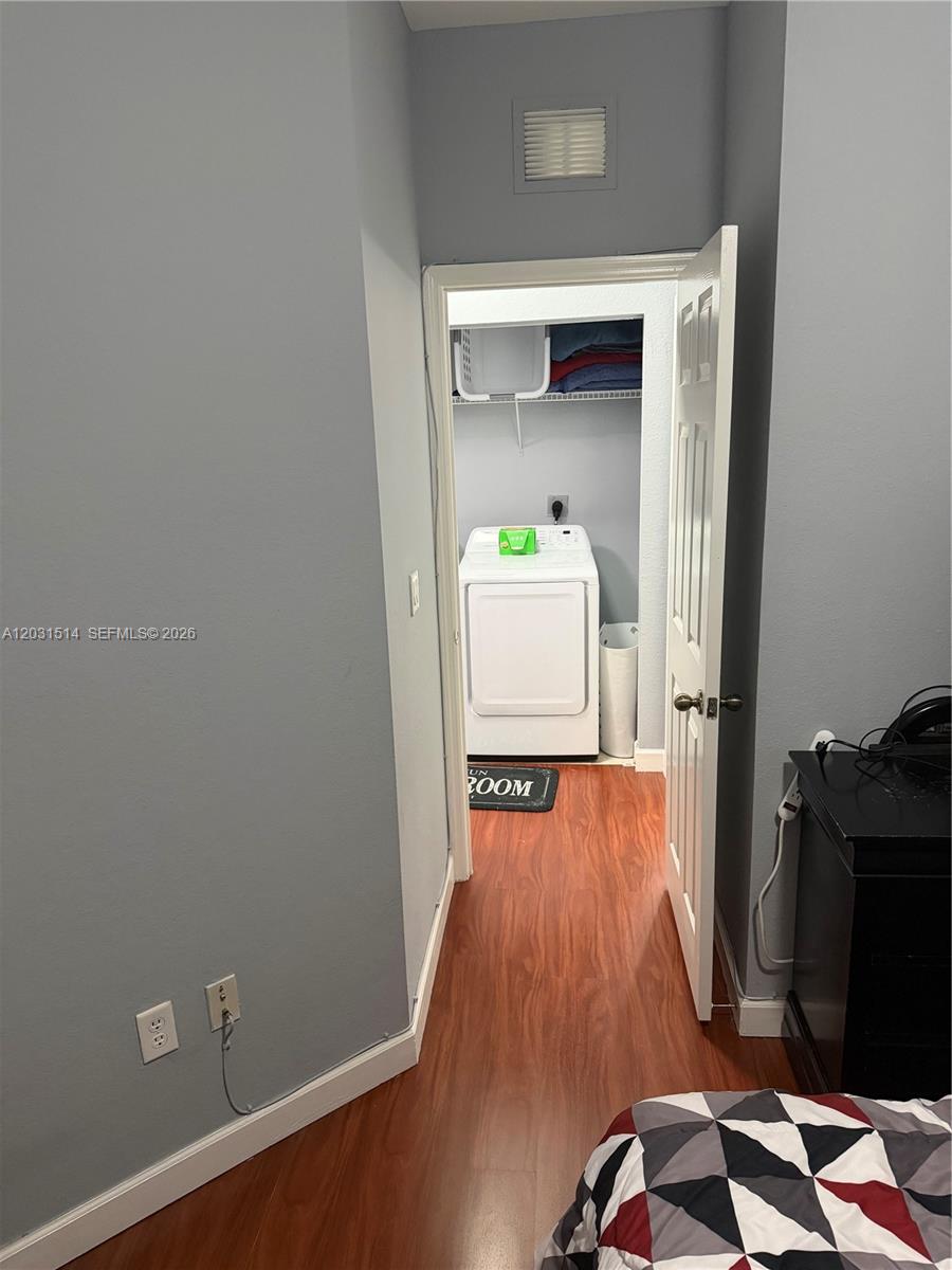 901 Ne 42nd Avenue Property Photo 18