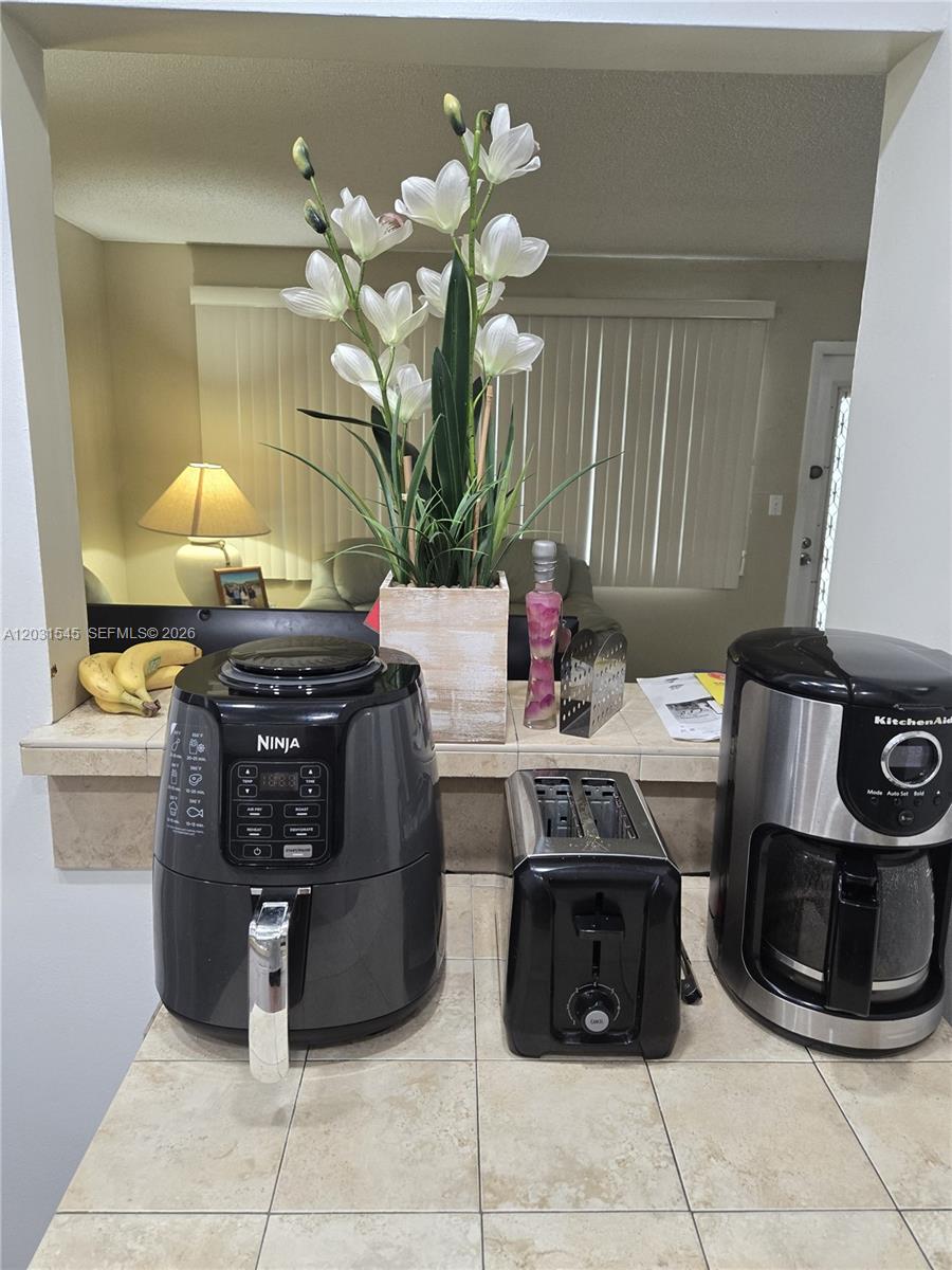 A12031545 Property Photo 14