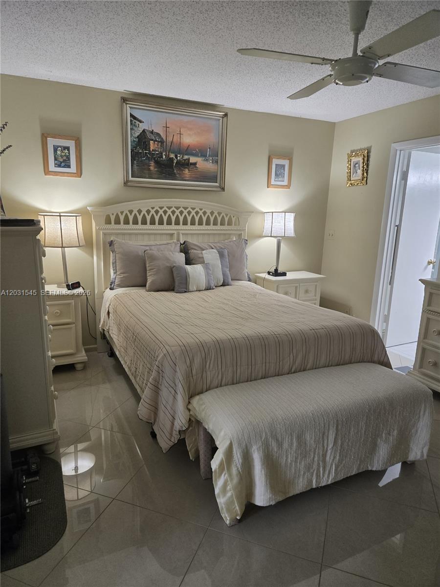 A12031545 Property Photo 16