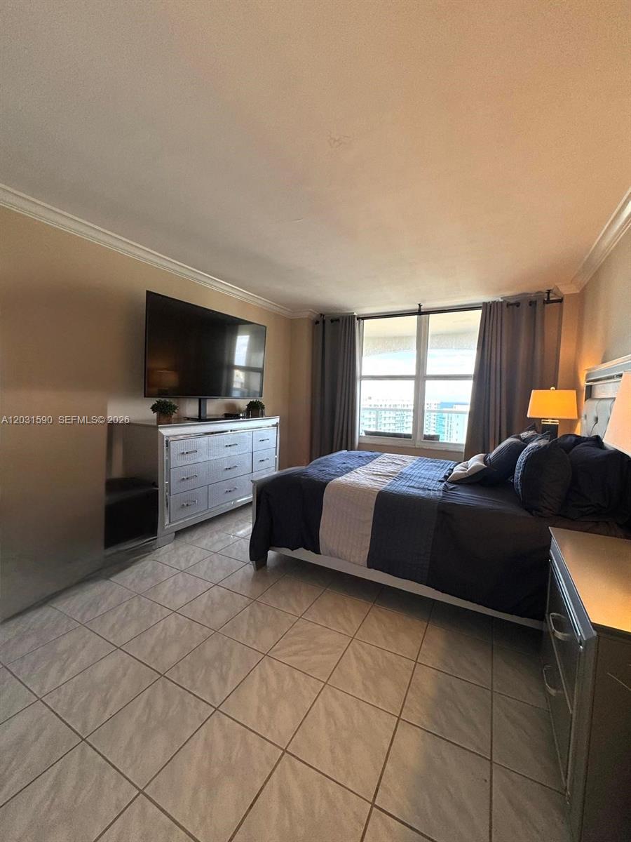 3800 S Ocean Drive 1816 (available Now) Property Photo 17