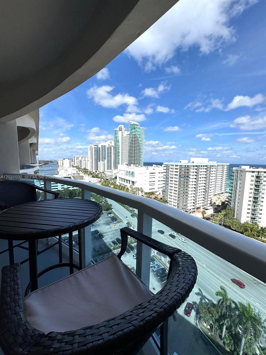 3800 S Ocean Drive 1816 (available Now) Property Photo 44