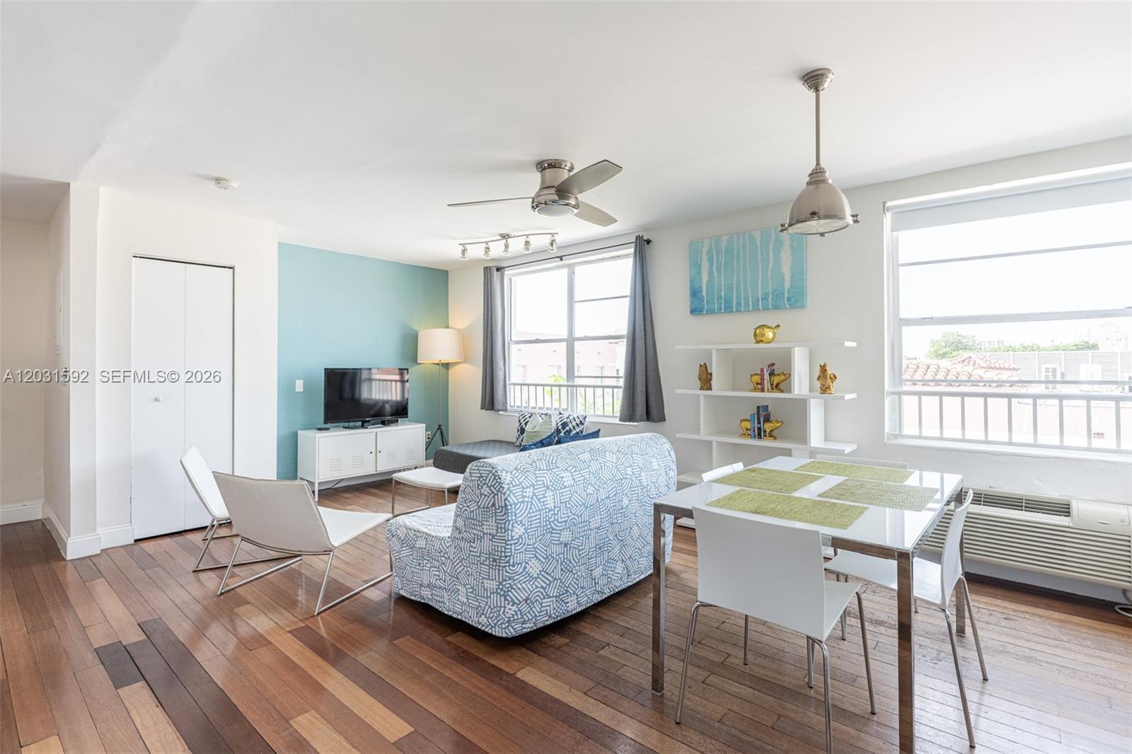 420 15th Street 307 Property Photo 7