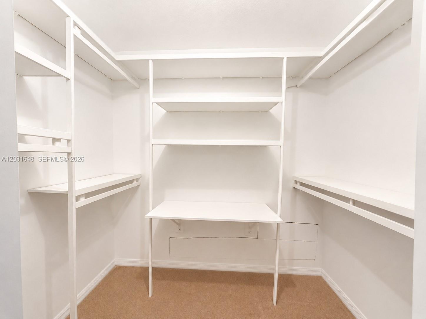 1401 W 56th Square Property Photo 17