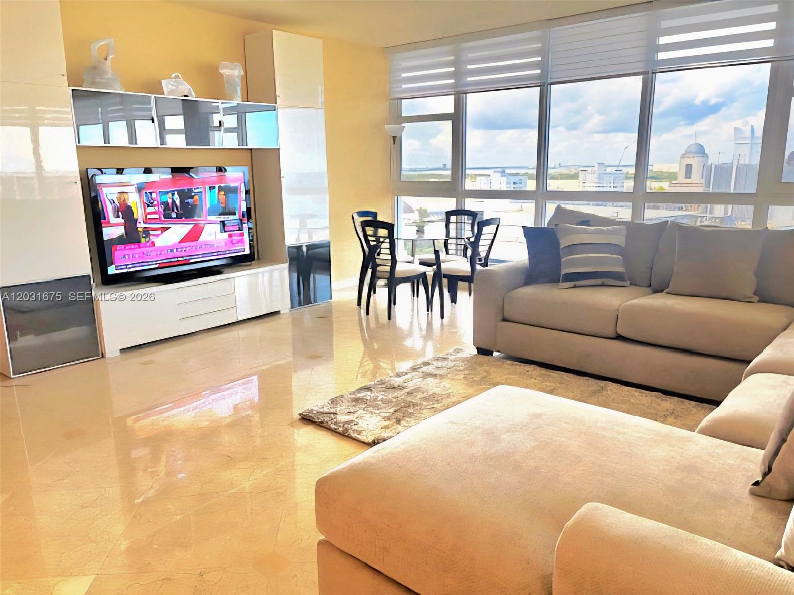 100 Lincoln Road Ph4 Property Photo 1