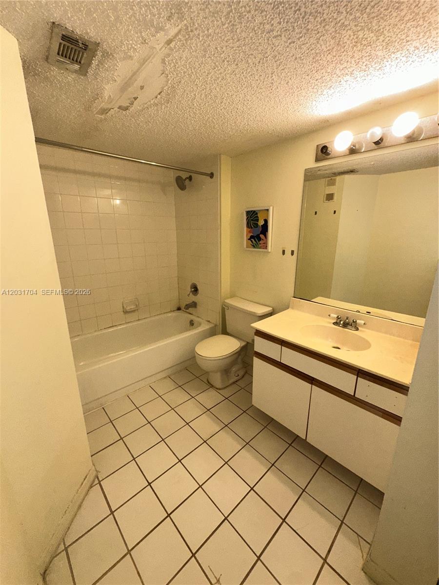 4055 W Mcnab Road H309 Property Photo 9