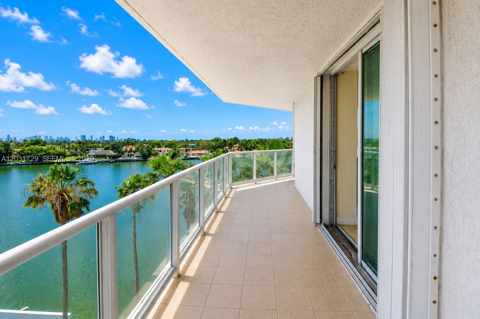 5900 Collins Avenue 601 Property Photo 20