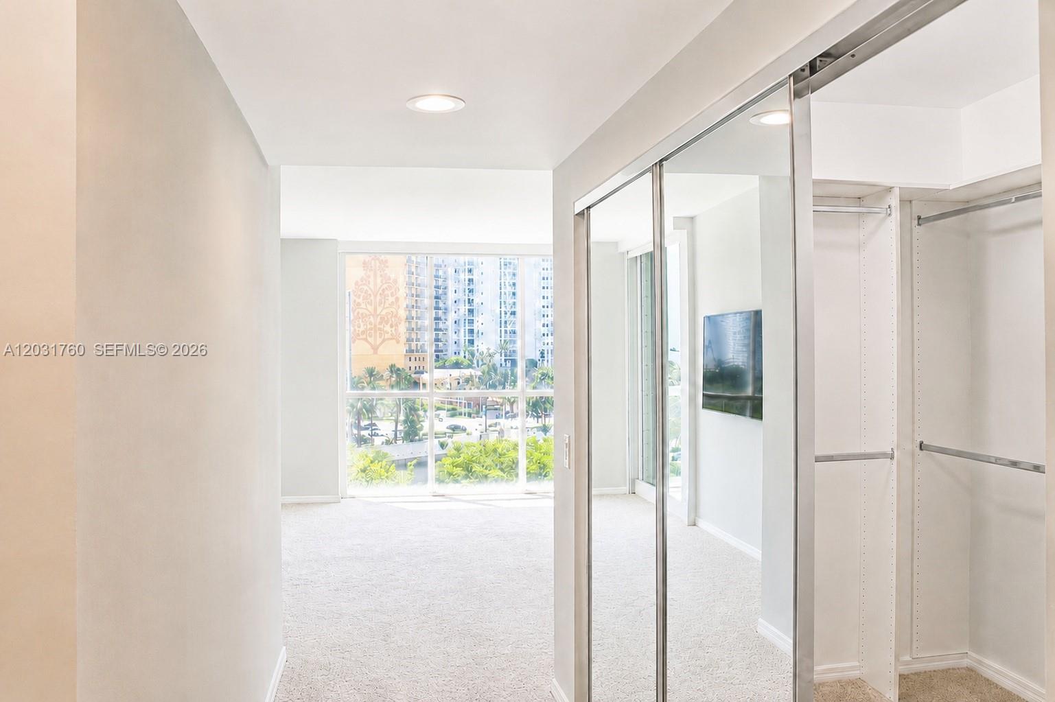 16400 Collins Avenue 542 Property Photo 21