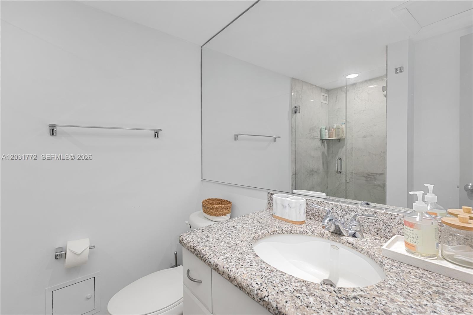 5600 Collins Avenue 14r Property Photo 18