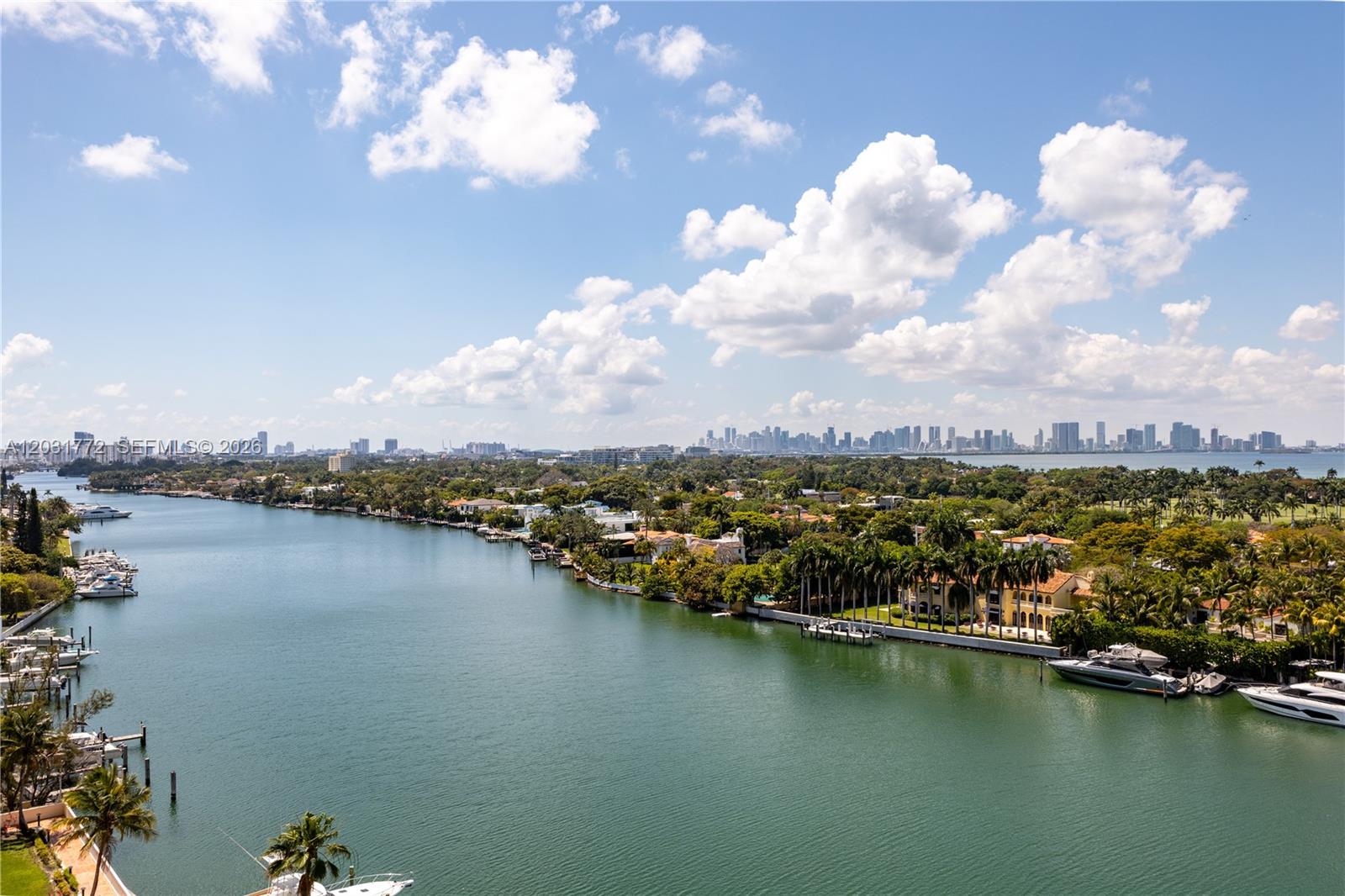 5600 Collins Avenue 14r Property Photo 26