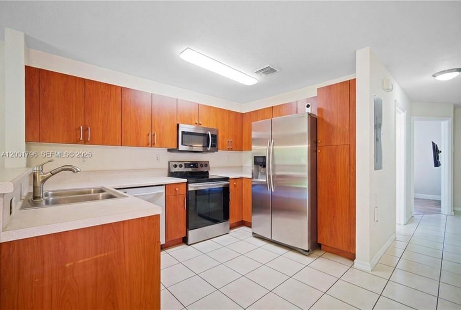 3073 Sw 128th Avenue 109 Property Photo 9