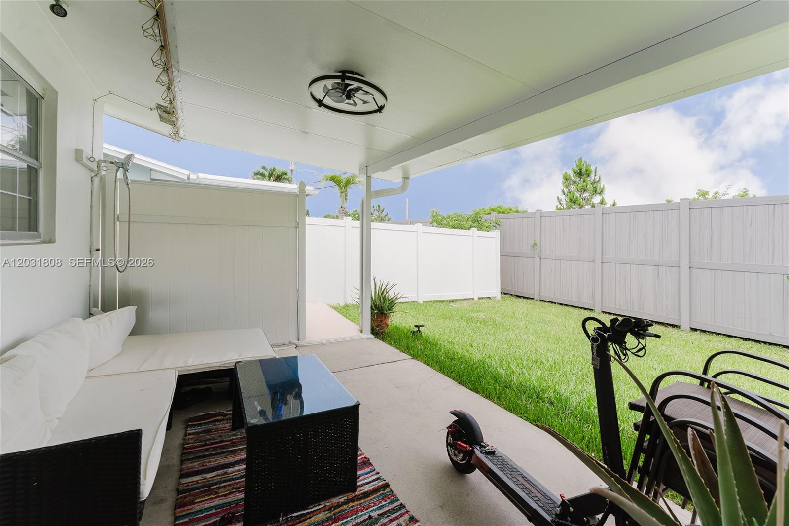 2604 Nw 48th Street Property Photo 5