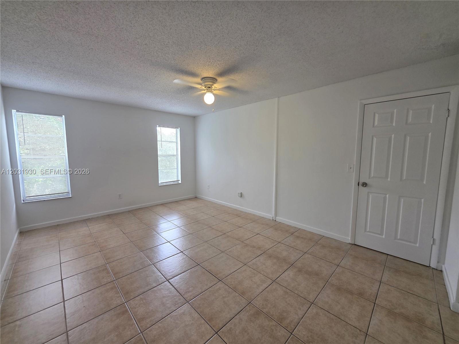 2800 Nw 56th Avenue E303 Property Photo 7