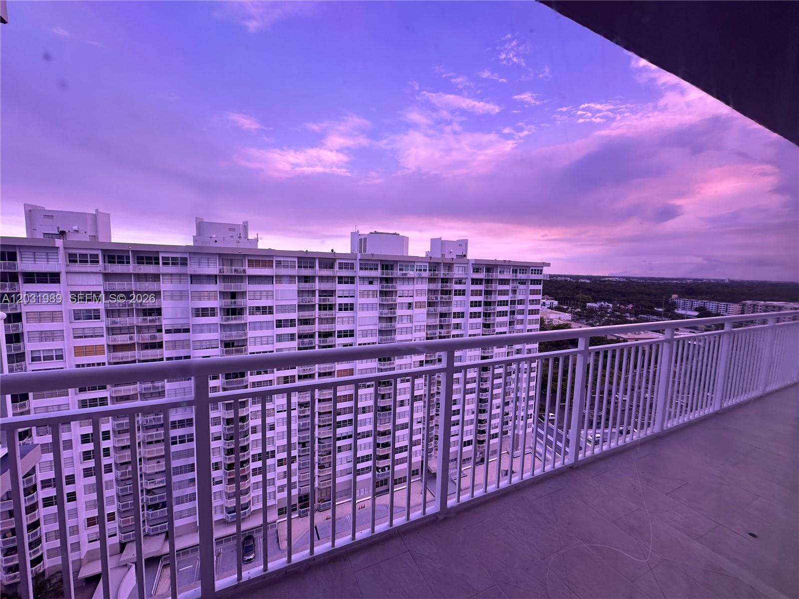 18051 Biscayne Boulevard Ph05 Property Photo 13