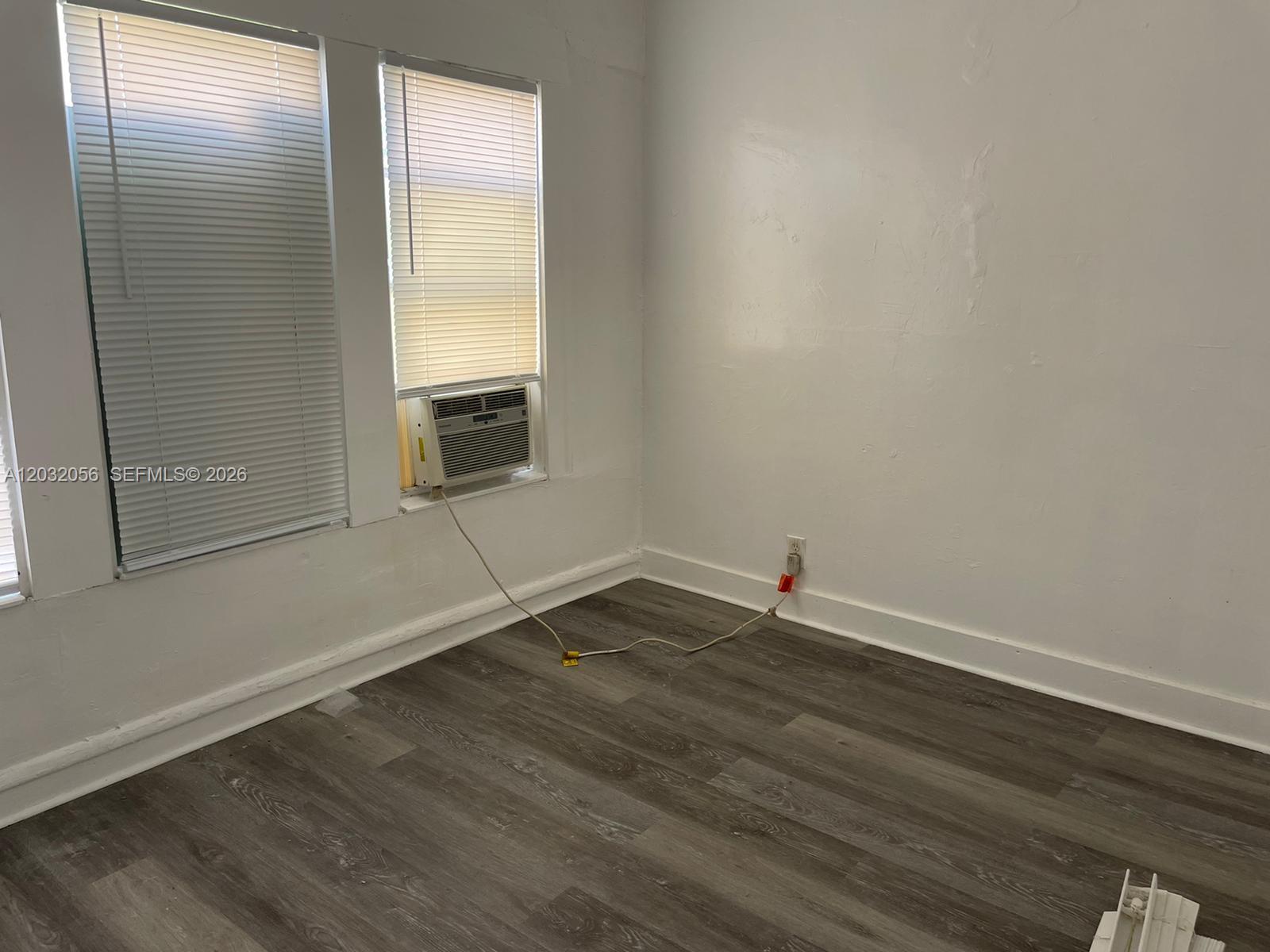817 4th Street 817 Property Photo 8