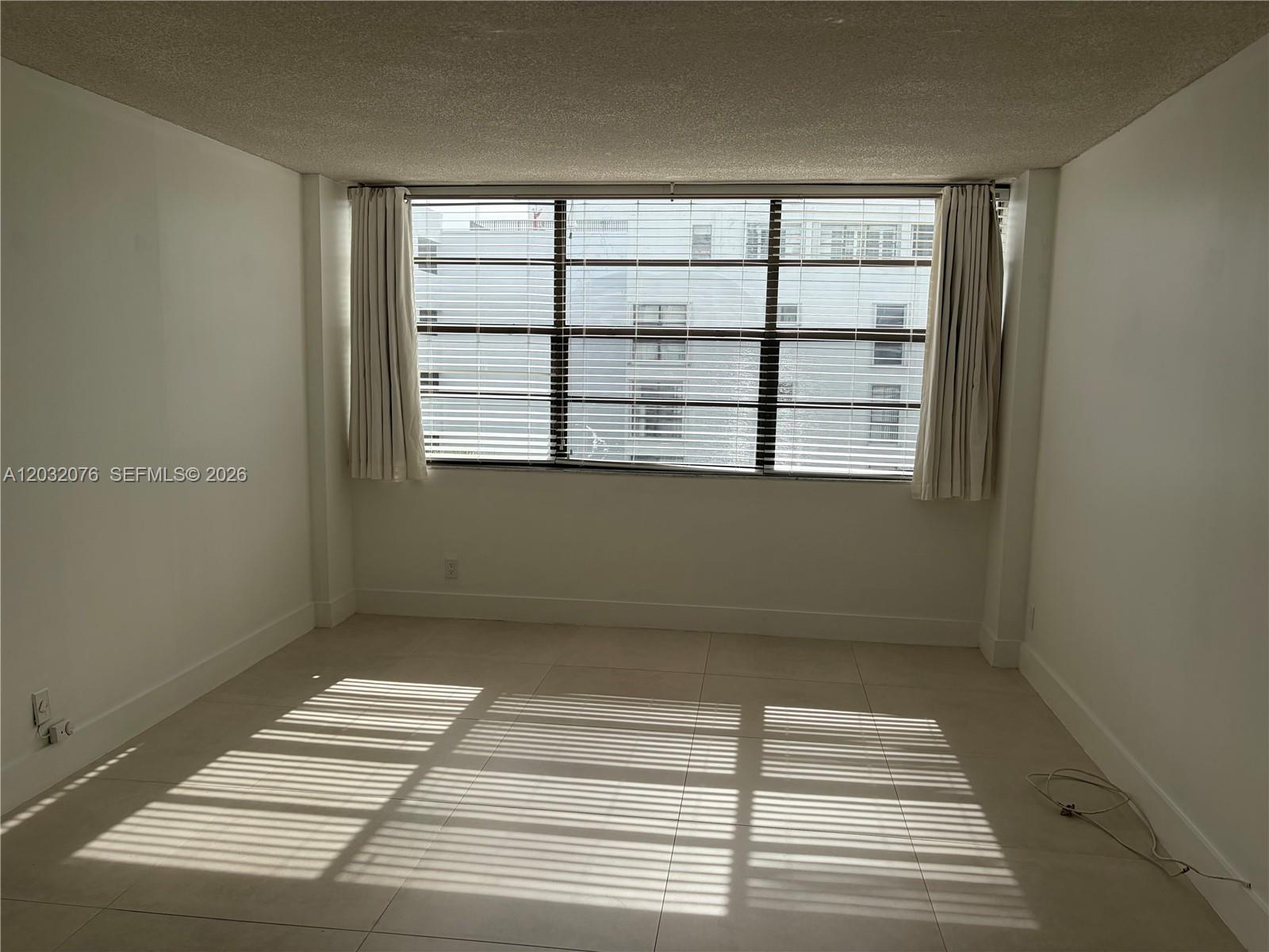 150 Ocean Lane Drive 4b Property Photo 24