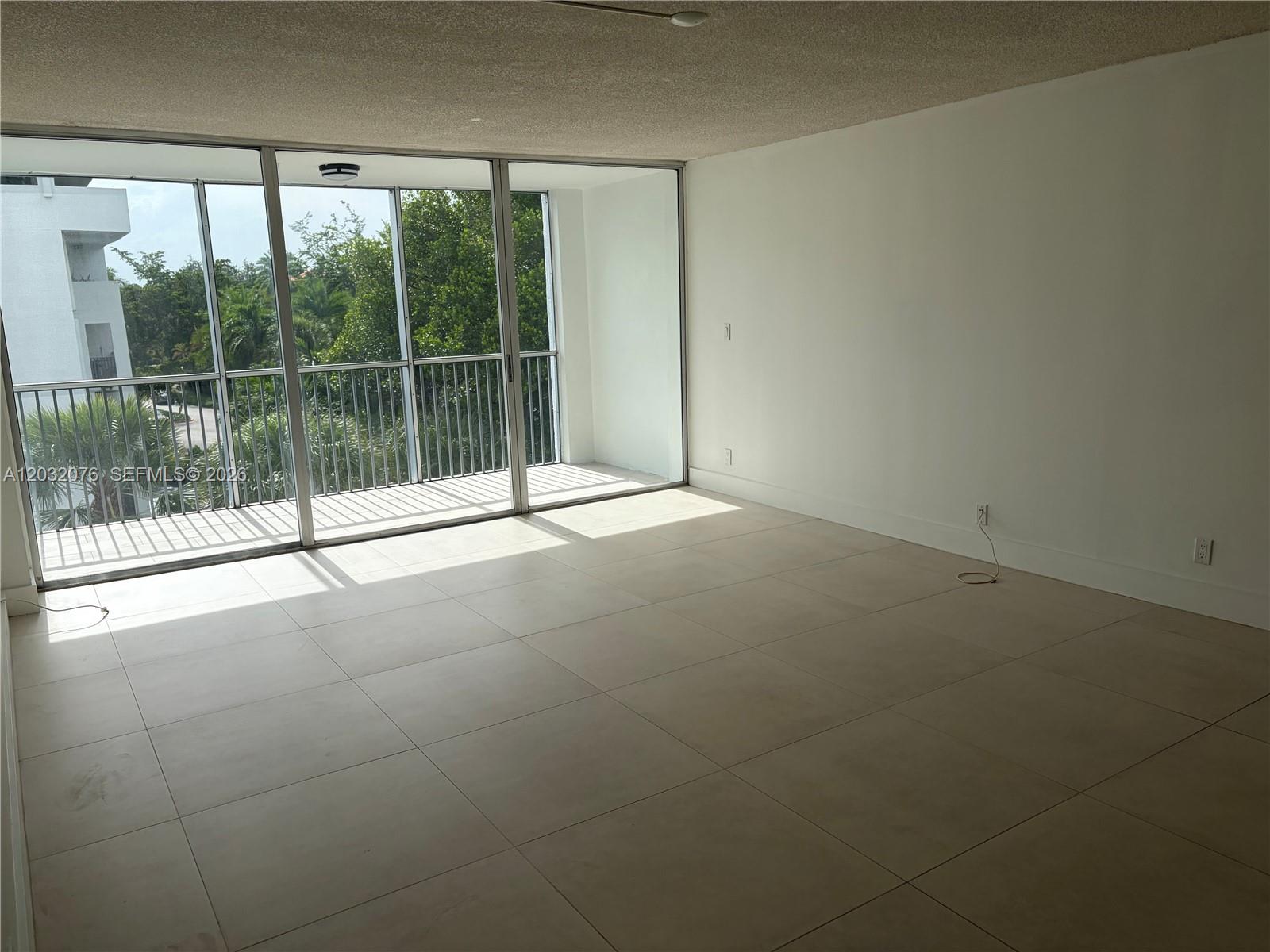 150 Ocean Lane Drive 4b Property Photo 33