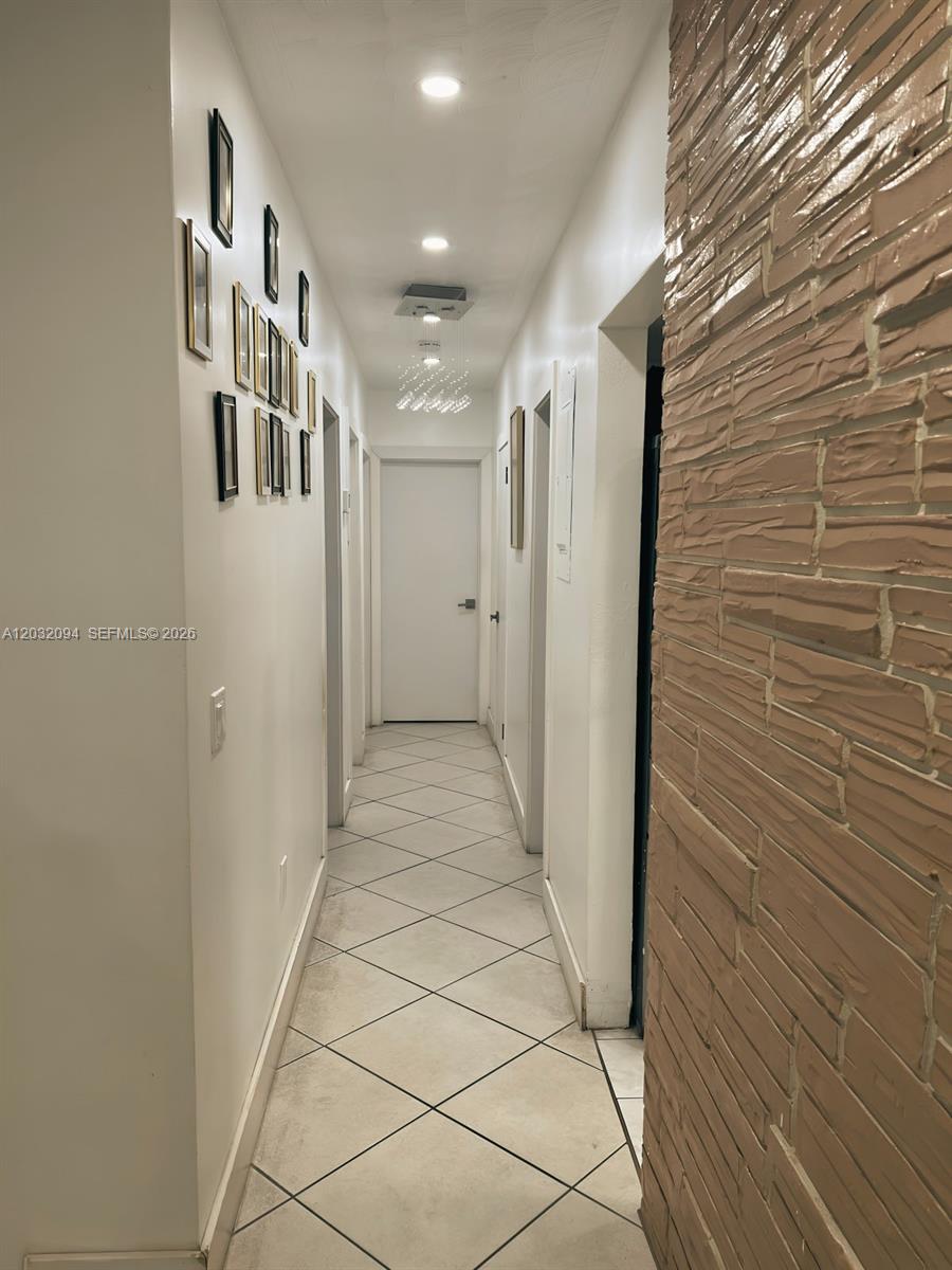 6492 Sw 25th Street Property Photo 5