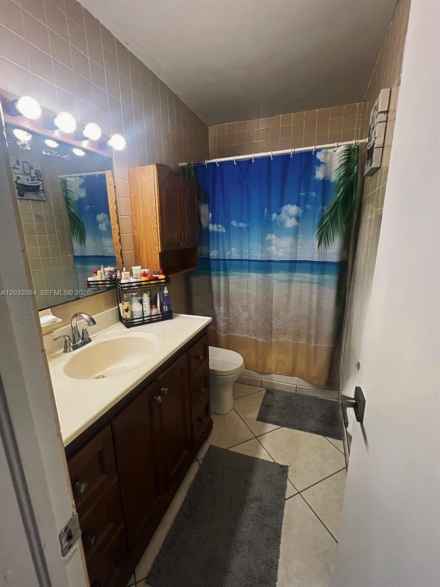 6492 Sw 25th Street Property Photo 6