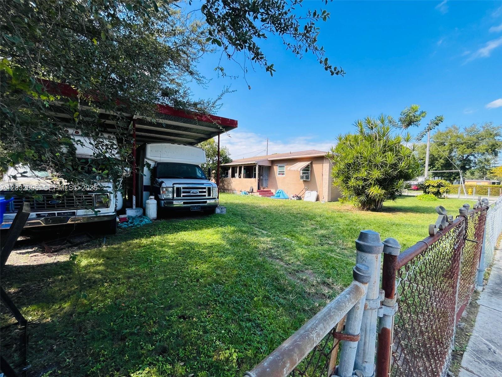 1100 Nw 57th Street Property Photo 12