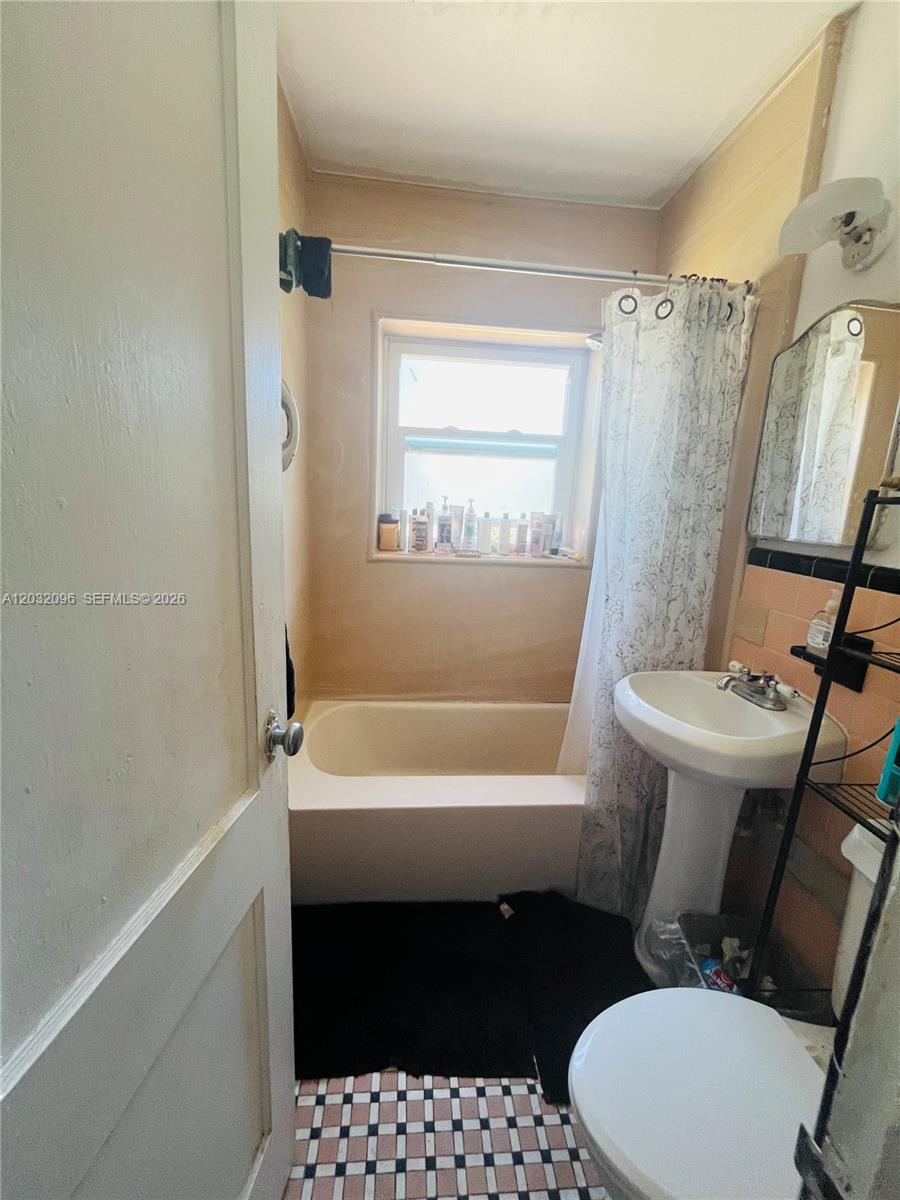 1100 Nw 57th Street Property Photo 20