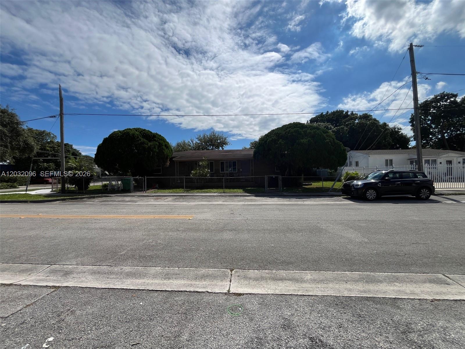 1100 Nw 57th Street Property Photo 25