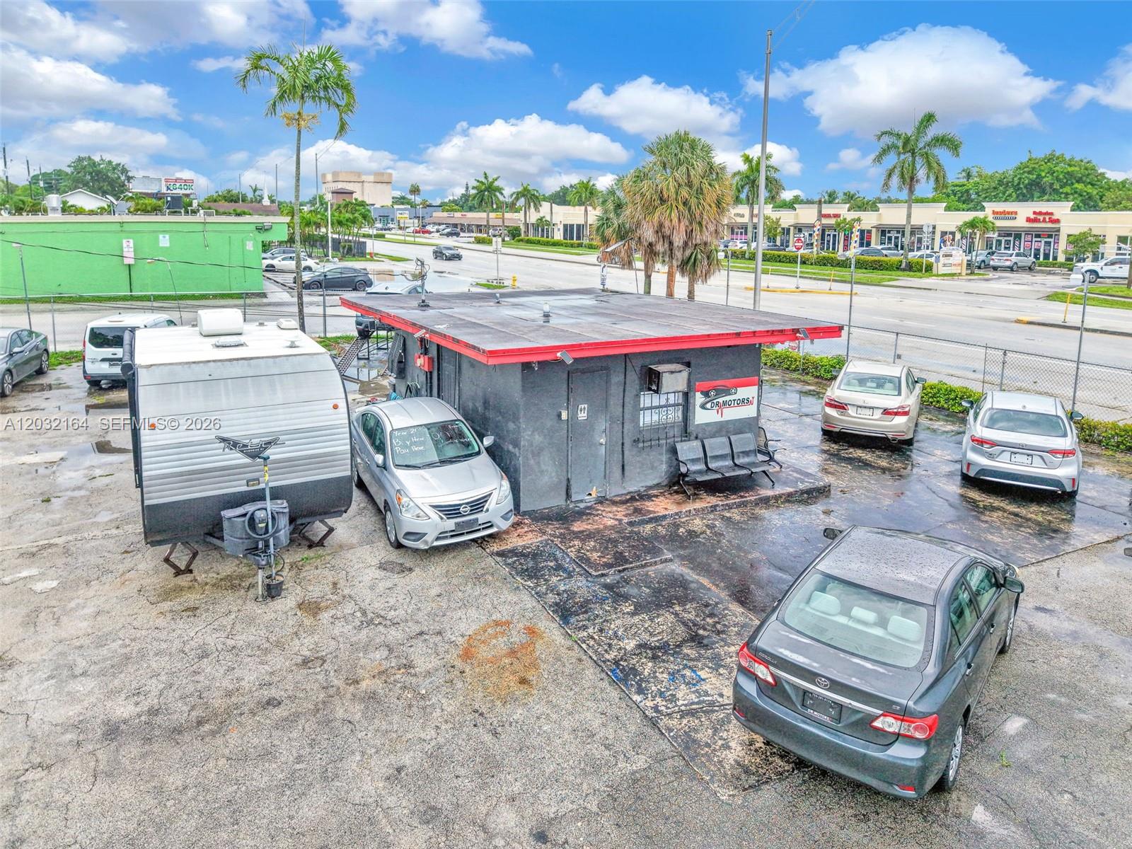 4601 W Hallandale Beach Boulevard Property Photo 2