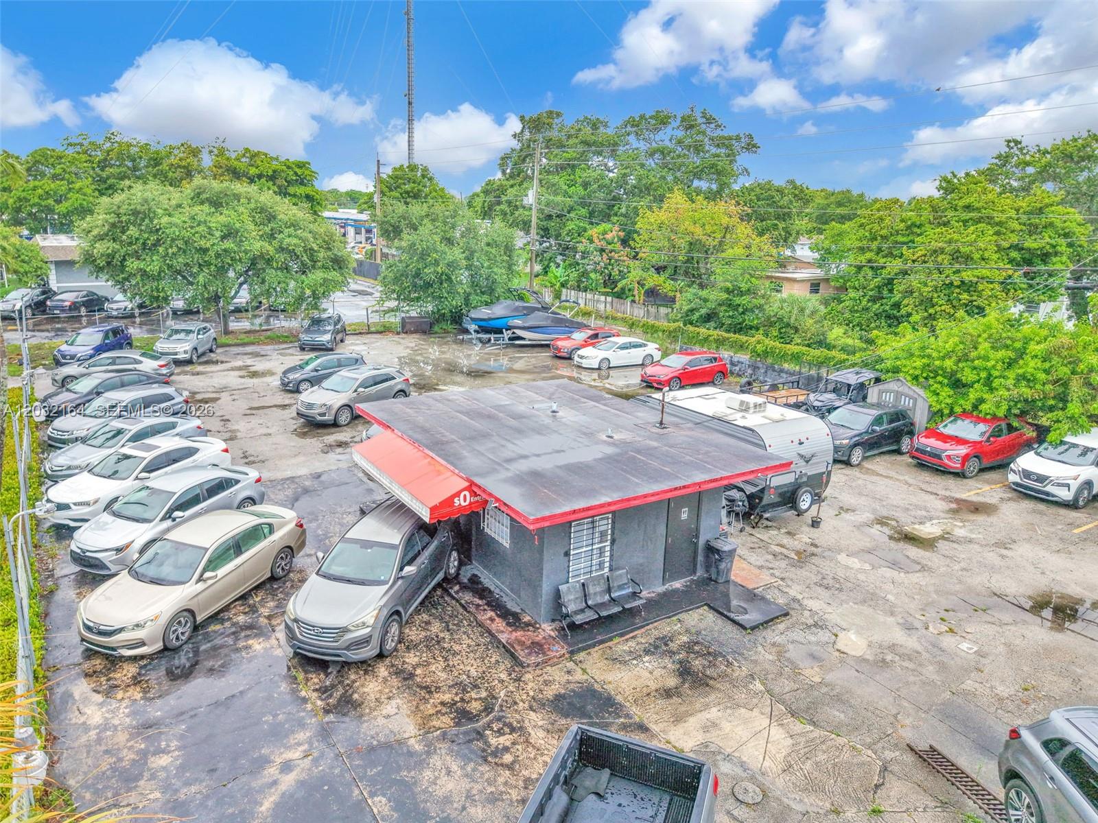 4601 W Hallandale Beach Boulevard Property Photo 16