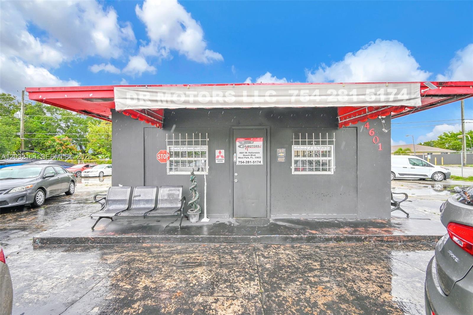 4601 W Hallandale Beach Boulevard Property Photo 24